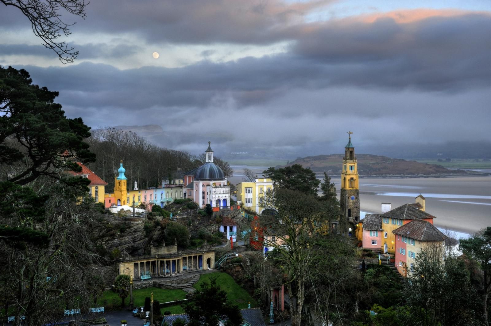 Hanes Portmeirion